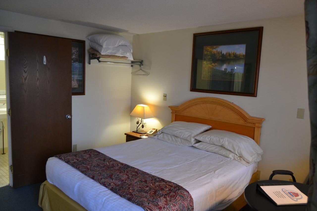 The Ship Motel Alexandria Bay Esterno foto